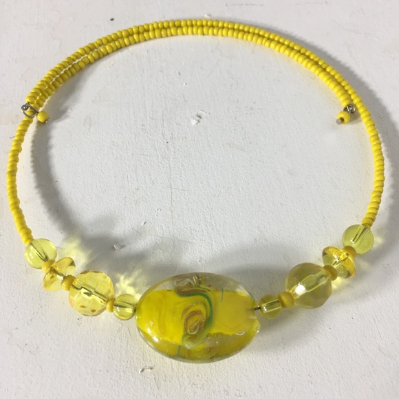 Beautiful Glass Bead Mix Choker Necklace - Picture 3 of 9